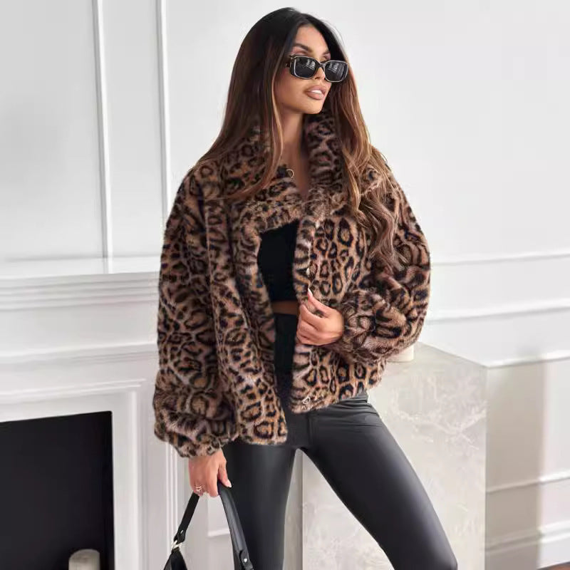 Women's Fashion Short Coat with Leopard Print, Lapel Collar and Faux Fur