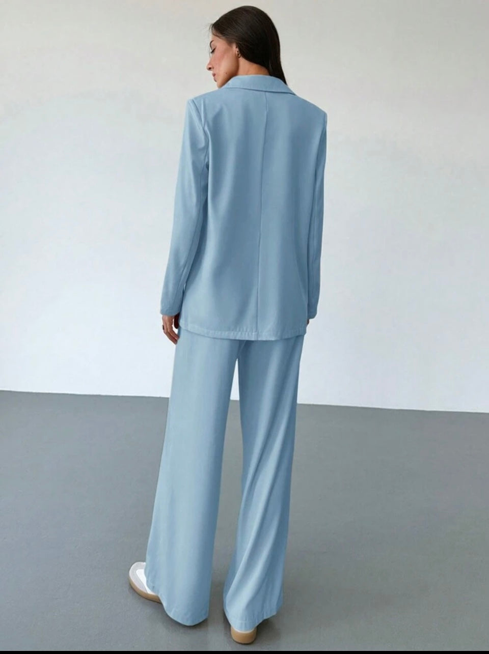 Elegant Blazer and Pants Set - Effortless Elegance