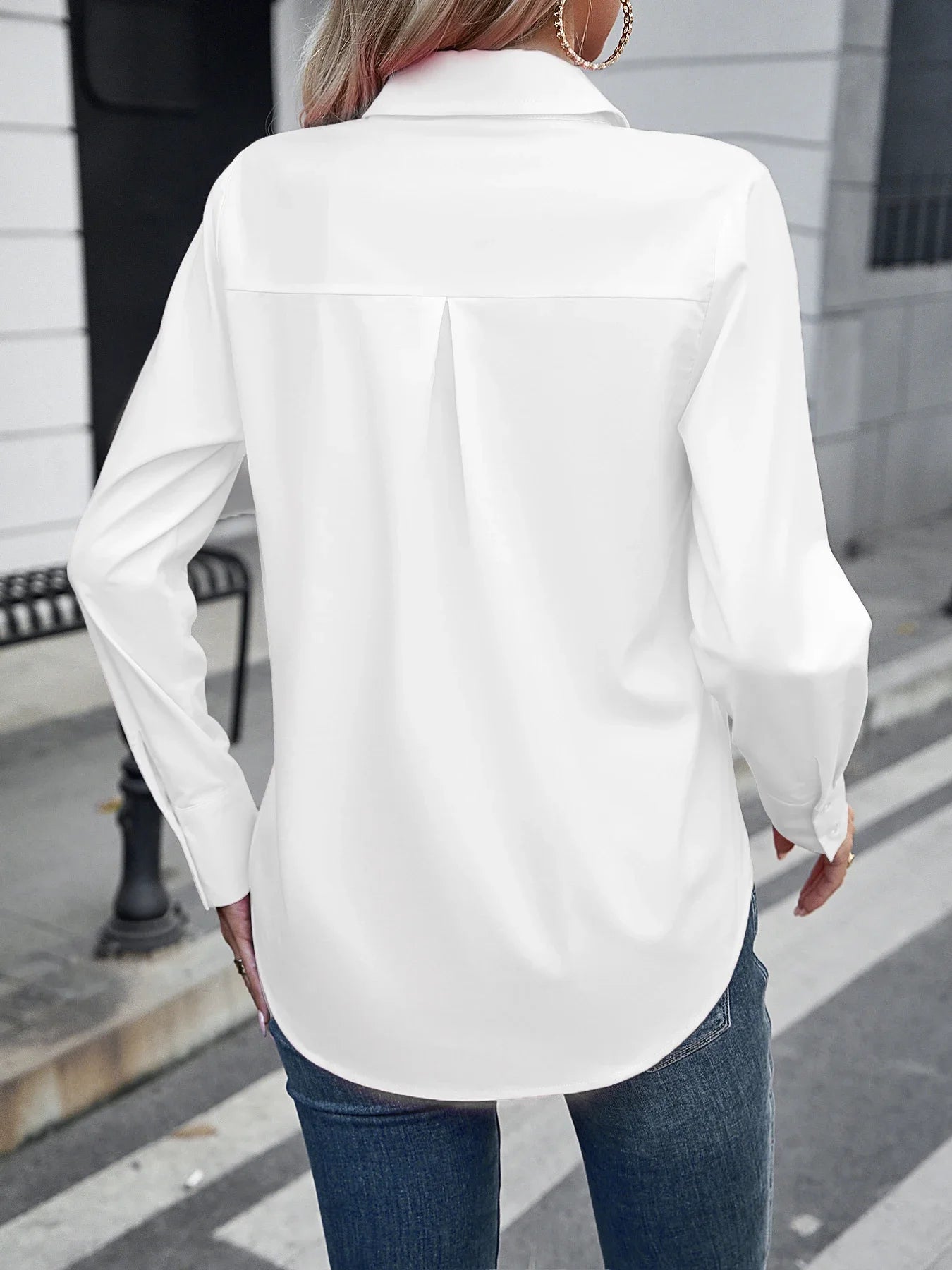 Women's Classic Button-Up Shirt – Timeless Wardrobe Essential