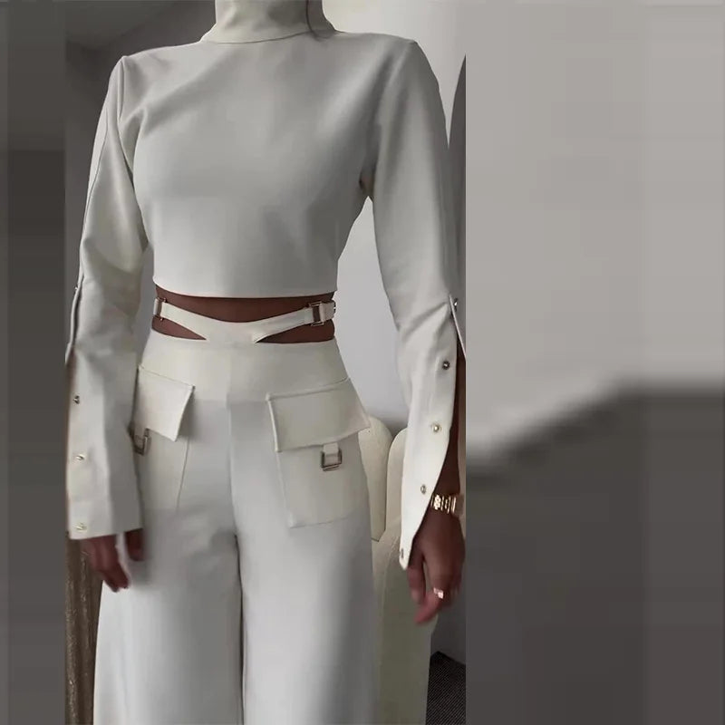 Chic 2-Piece Set for Women – Long Sleeve Crop Top & Wide-Leg Pants | Available in Black & White