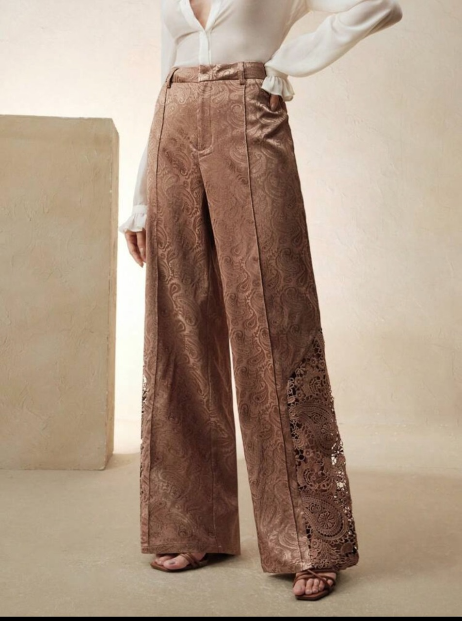 High-Waisted Palazzo Pants with Lace Detail – Timeless Elegance